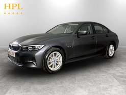 BMW 3 Series 2.0 330e 12kWh SE Pro Saloon 4dr Petrol Plug-in Hybrid Auto Euro 6 (s/s) (2