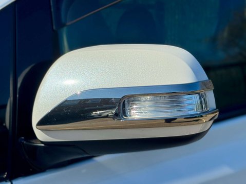 Toyota Alphard TYPE GOLDEN II V6 35