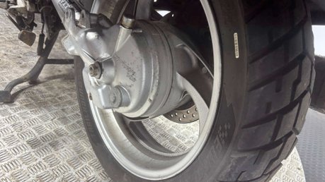 Honda NT650V Deauville 26K 2001 GOOD RUNNING PROJECT BIKE SPARES OR REPAIR 650CC 25