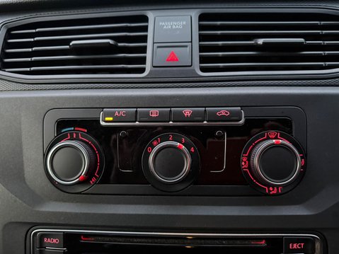Volkswagen Caddy C20 TDI HIGHLINE 9
