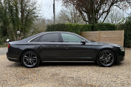 Audi A8 TDI QUATTRO SPORT EXECUTIVE 19