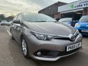 Toyota Auris 1.6 D-4D Business Edition Touring Sports 5dr Diesel Manual Euro 6 (s/s) (11