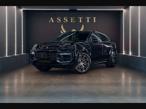 Porsche Cayenne 3.0 V6 E-Hybrid 25.9kWh Black Edition Coupe 5dr Petrol Plug-in Hybrid Tiptr 3