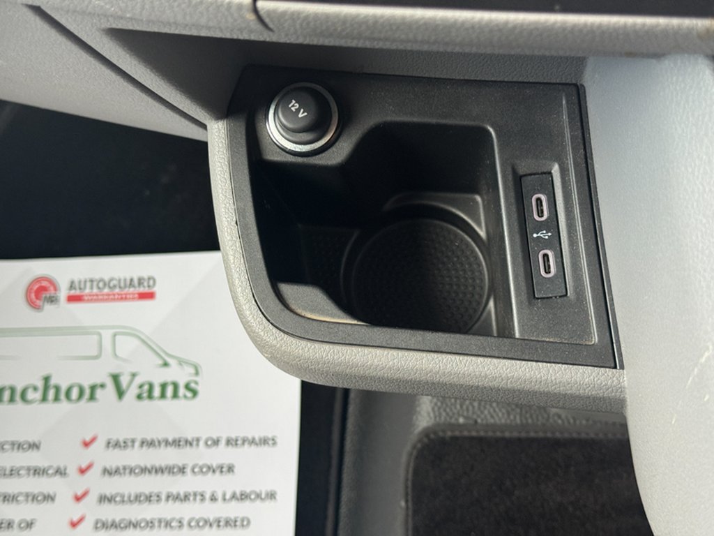 2024 Volkswagen TransporterAUTO SWB L1H1 Sportline T32 Air Con Alloys Camera Sensors EURO 6 NO VAT — thumbnail 46 of 51