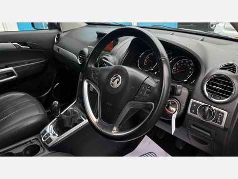 Vauxhall Antara 2.2 CDTi Diamond SUV 5dr Diesel Manual 2WD Euro 5 (s/s) (163 ps) 7