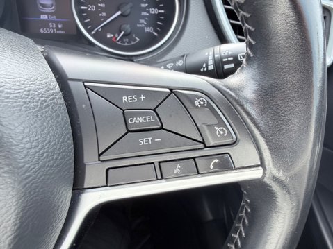 Nissan Qashqai 1.3 DIG-T TEKNA PLUS 27