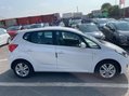 Hyundai ix20 1.6 ix20 Active Auto 5dr 9
