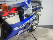 Suzuki GSX-R GSXR 1000 2002 33K NEW MOT VERY CLEAN CLASSIC 1000CC SPORTS BIKE 17
