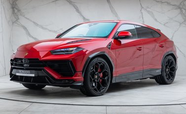 Lamborghini Urus PERFORMANTE 1