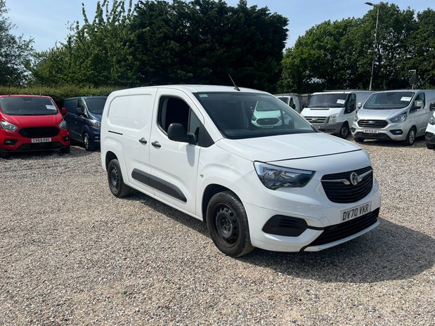 Vauxhall Combo LWB L2H1 2300 Sportive Air Con Sensors EURO 6 4
