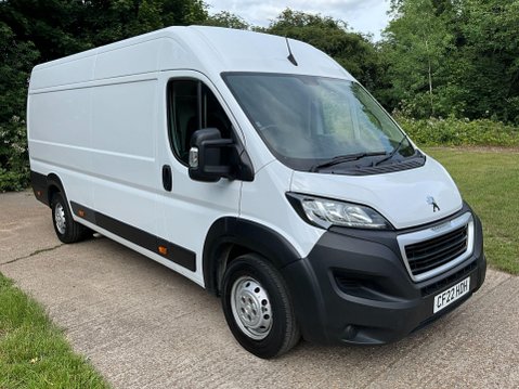 Peugeot Boxer 2.2 BlueHDi 435 Professional L4 H2 Euro 6 (s/s) 5dr 37