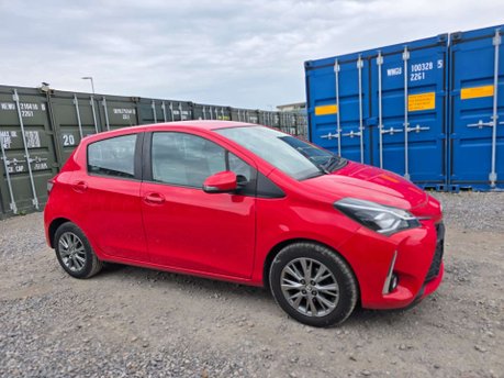 Toyota Yaris 1.5 VVT-i Icon Hatchback 5dr Petrol CVT Euro 6 (111 ps) 5