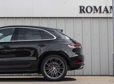 Porsche Macan S 27