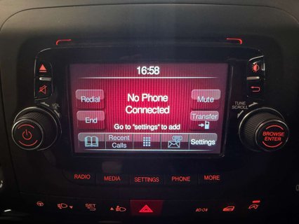Fiat 500L 1.3 MultiJet Trekking MPV 5dr Diesel Dualogic Euro 6 (s/s) (95 ps)