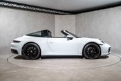 Porsche 911 TARGA 4 PDK. WARRANTY. ADAPTIVE CRUISE CONTROL. HEATED SEATS. HEATED WHEEL. 7