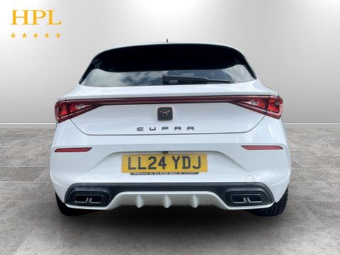 Cupra Leon 1.5 eTSI EVO V1 Hatchback 5dr Petrol Hybrid DSG Euro 6 (s/s) (150 ps) Crui 11
