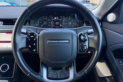 Land Rover Range Rover Evoque S MHEV - MERIDIAN SOUND SYSTEM - CAMERA - APPLE CAR PLAY -FULL HISTORY 11