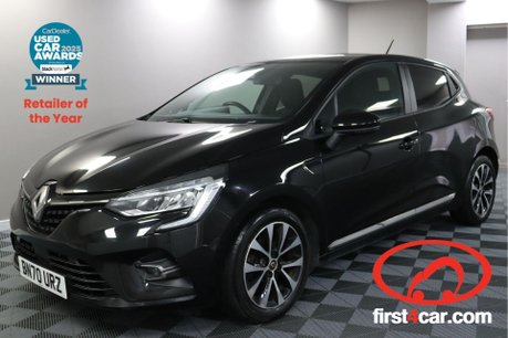 Renault Clio ICONIC TCE BOSE