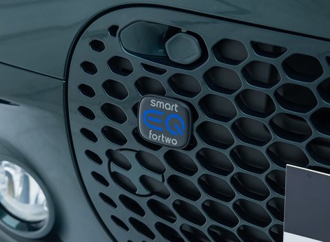 Smart Fortwo Coupe RACING GREEN EDITION 46