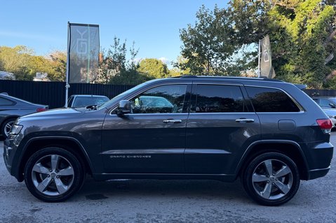 Jeep Grand Cherokee V6 CRD OVERLAND -2 OWNERS -8 SERVICES -PAN ROOF - HUGE SPEC 9