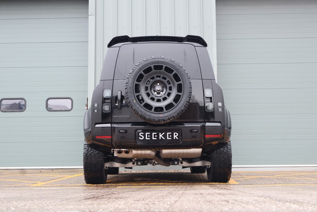 Land Rover Defender 110 2026 D350 HARD TOP X-DYNAMIC HSE PPF SEEKER STYLED WITH SEATS  5
