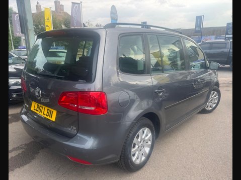 Volkswagen Touran 1.2 TSI BlueMotion Tech S Euro 5 5dr 4
