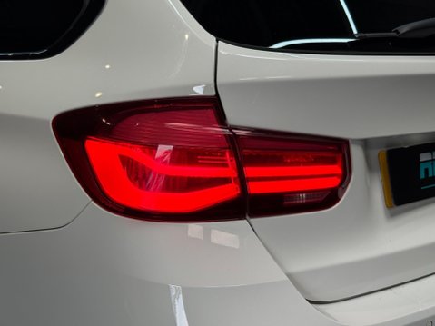 BMW 3 Series 2.0 320i M Sport Shadow Edition Touring Auto Euro 6 (s/s) 5dr 11