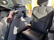 Volvo XC90 2.0 D5 Momentum SUV 5dr Diesel Geartronic 4WD Euro 6 (s/s) (225 ps) 15