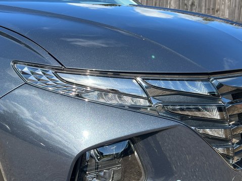 Hyundai TUCSON T-GDI PREMIUM DCT MHEV 17