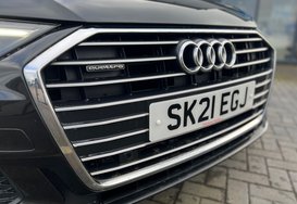 Audi A6 AVANT TDI QUATTRO S LINE AUTO 6