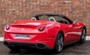 Ferrari California T HS 7