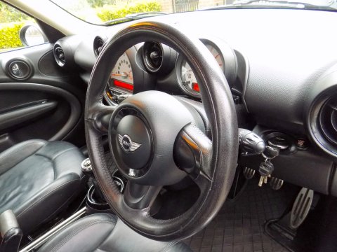 Mini Countryman Cooper SD 17