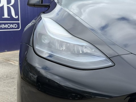 Tesla Model Y (Dual Motor) Long Range SUV 5dr Electric Auto 4WDE (384 bhp) 12