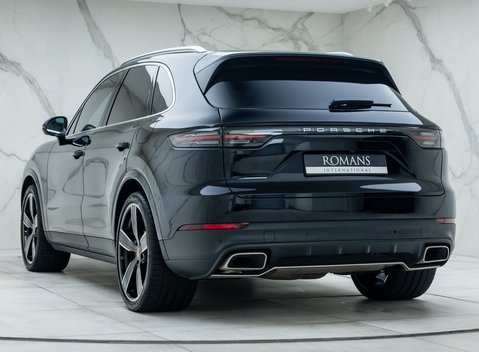 Porsche Cayenne V6 E-Hybrid 7