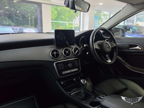Mercedes-Benz GLA 1.6 GLA200 Sport Euro 6 (s/s) 5dr 50