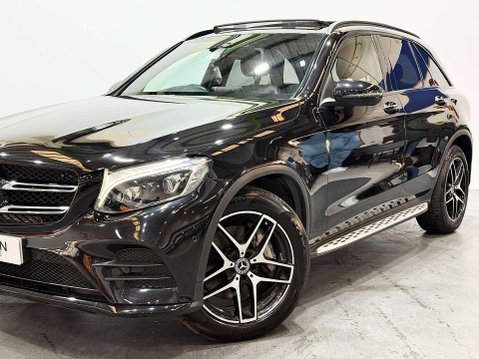 Mercedes-Benz GLC 2.1 GLC220d AMG Line (Premium Plus) SUV 5dr Diesel G-Tronic+ 4MATIC Euro 6 15