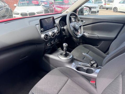 Nissan Juke DIG-T ACENTA 12