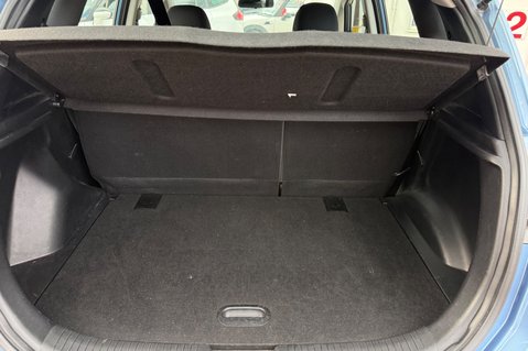 Hyundai ix20 1.6 ACTIVE AUTOMATIC.. LOOK! ONLY 23000 MILES! 12