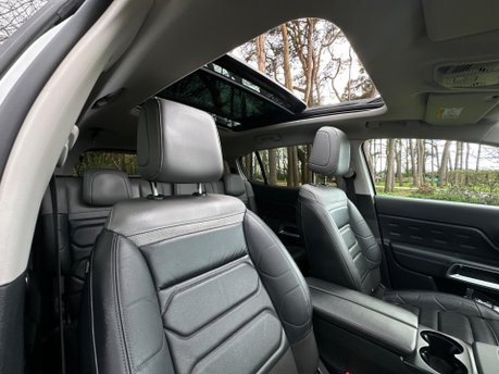 Citroen C5 Aircross C-SERIES EDITION PHEV 17