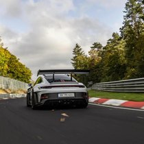 992 GT3RS SETS MIND-BLOWING NURBURGRING TIME 2