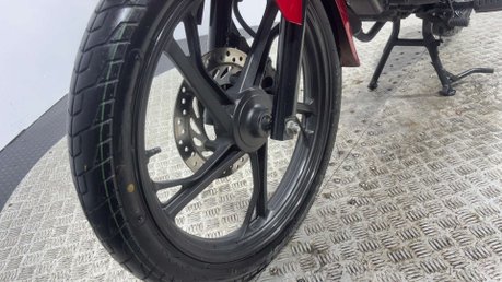 Honda CB 2021 ONLY 11K NEW MOT SERVICED ICONIC 125CC LEARNER COMMUTER BIKE 7