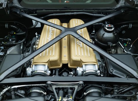 Lamborghini Huracan STO 66