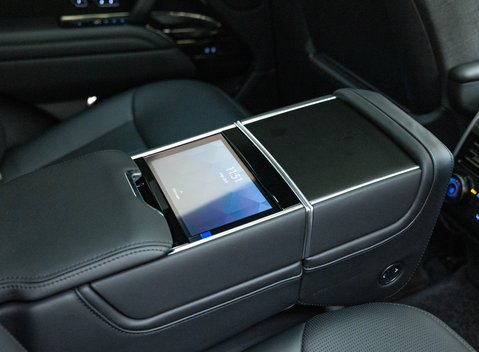 Land Rover Range Rover P615 SV 41