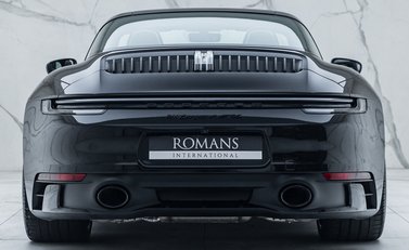 Porsche 911 Targa 4 GTS (992) 7