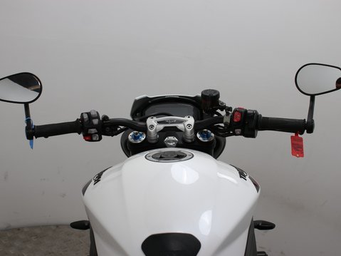 Triumph Speed Triple 1050 SPEED TRIPLE 1050 RS 14