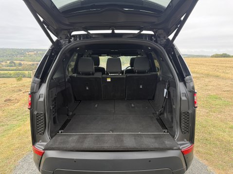 Land Rover Discovery TD6 HSE 24
