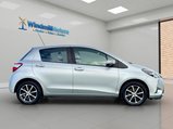 Toyota Yaris 1.5 VVT-i Icon Tech Euro 6 5dr 3