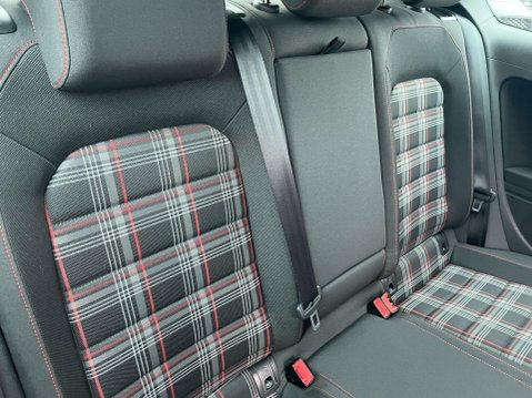 Volkswagen Golf 2.0 TSI BlueMotion Tech GTI Performance Euro 6 (s/s) 3dr 19