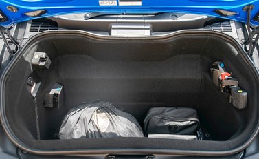 Lamborghini Aventador SV LP750-4 Roadster 36