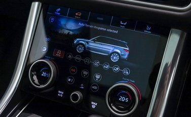 Land Rover Range Rover Sport 5.0 SVR 18